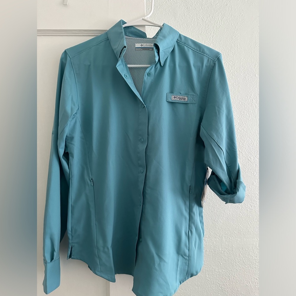 Columbia women’s sport shirt